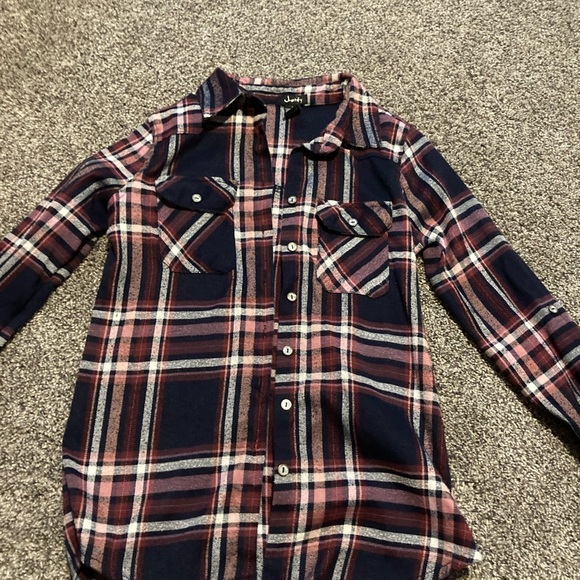 Flannel - Picture 1 of 3